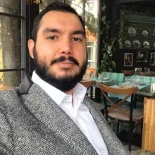 Dr. Utku Has — Adana. Portre fotoğrafı.
