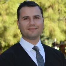 Psk. Hakan Alav — Psikoloji, Mersin. Portre fotoğrafı.