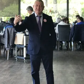 Prof. Dr. Kadir Güzin profilinde yer alan galeri fotoğrafı.