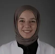 Uzm. Dt. Emine Tuğçe Köse — Samsun. Portre fotoğrafı.