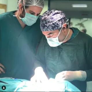 Op. Dr. Elşen Mehmetoğlu profilinde yer alan galeri fotoğrafı.