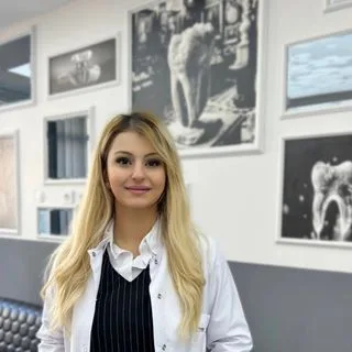 Dt. Şerife Seda Gedikbaş — Diş Hekimi, Kayseri. Portre fotoğrafı.