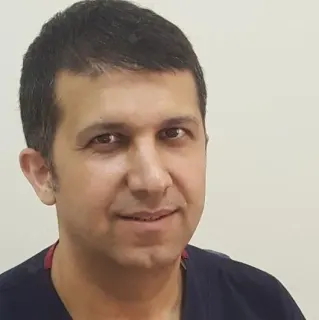 Op. Dr. Ramazan Sargın profilinde yer alan galeri fotoğrafı.