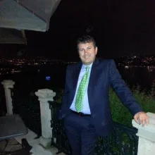 Uzm. Dr. Murat Uğur — Fiziksel Tıp Ve Rehabilitasyon, İstanbul. Portre fotoğrafı.