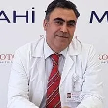Uzm. Dr. Mustafa Budancamanak — Fiziksel Tıp Ve Rehabilitasyon, Gaziosmanpaşa, İstanbul. Portre fotoğrafı.