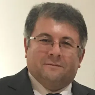 Prof. Dr. Mithat Büyükçelik profilinde yer alan galeri fotoğrafı.