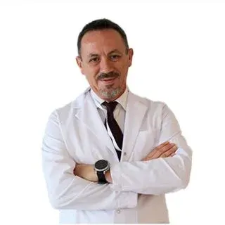 Prof. Dr. Ercüment Gürlüler — Genel Cerrahi, Nilüfer, Bursa. Portre fotoğrafı.