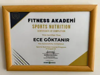 Dyt. Ece Göktanır profilinde yer alan galeri fotoğrafı.