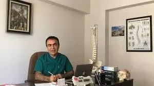 Prof. Dr. Suat Canbay profilinde yer alan galeri fotoğrafı.
