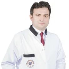 Op. Dr. Tuna Kenar — Kulak Burun Boğaz, Denizli. Portre fotoğrafı.