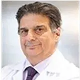 Dr. Öğr. Üyesi M.Tahsin Özbek — Kulak Burun Boğaz, Bahçelievler, İstanbul. Portre fotoğrafı.