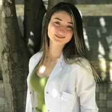 Dyt. Gökçegül Aydın — Diyetisyen. Portre fotoğrafı.