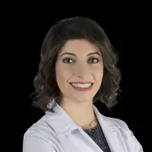 Op. Dr. Berfin Ökmen Özkan — Kadın Hastalıkları Ve Doğum, Antalya. Portre fotoğrafı.