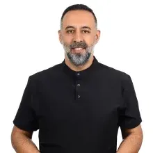 Dr. Mikdat Çavdar — İstanbul. Portre fotoğrafı.