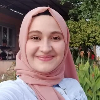 Fzt. Ayşe Homan Sönmez — Fizyoterapi Ve Rehabilitasyon, Gaziantep. Portre fotoğrafı.