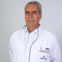 Op. Dr. Ali Tuna — Genel Cerrahi, İstanbul. Portre fotoğrafı.