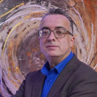 Uzm. Dr. Rahmi Cebeci — İstanbul. Portre fotoğrafı.