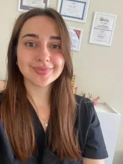 Uzm. Dkt. Burcu Akçay profilinde yer alan galeri fotoğrafı.