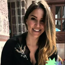 Dr. Öğr. Üyesi Serap Demir Filiz — Diyetisyen, İzmir. Portre fotoğrafı.