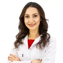 Uzm. Dr. Eylül Daşcı Bozdemir — Çocuk Sağlığı Ve Hastalıkları, Denizli. Portre fotoğrafı.