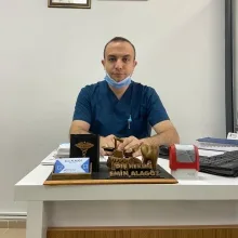 Dt. Emin Alagöz — Diş Hekimi, Iğdır. Portre fotoğrafı.