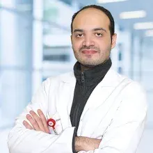Uzm. Dr. Barış Özgür — Psikiyatri, İstanbul. Portre fotoğrafı.