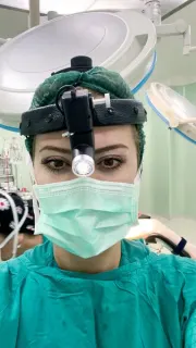 Doç. Dr. Emine Öztürk profilinde yer alan galeri fotoğrafı.