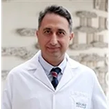Prof. Dr. Köksal Bilgen — Genel Cerrahi, İstanbul. Portre fotoğrafı.