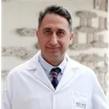 Prof. Dr. Köksal Bilgen — Genel Cerrahi, İstanbul. Portre fotoğrafı.