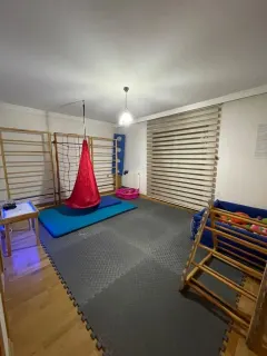 Uzm. Dkt. Seher Sönmez profilinde yer alan galeri fotoğrafı.