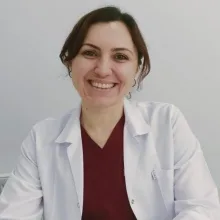 Dr. Dt. Derya Özen — Ankara. Portre fotoğrafı.