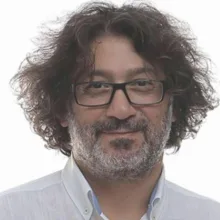 Uzm. Dr. Ogün Kurne — Çocuk Sağlığı Ve Hastalıkları, Ankara. Portre fotoğrafı.