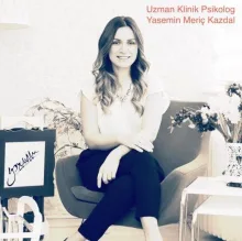 Psk. Yasemin Meriç Kazdal — Psikoloji, Beşiktaş, İstanbul. Portre fotoğrafı.