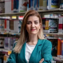 Uzm. Psk. Melek Ekici Velioğlu — Psikoloji, İstanbul. Portre fotoğrafı.