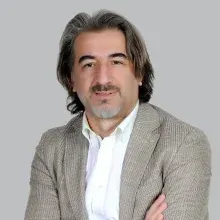 Doç. Dr. Cemil Çelik — Psikiyatri, Ankara. Portre fotoğrafı.