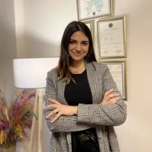 Psk. Ecem Can — Psikoloji. Portre fotoğrafı.