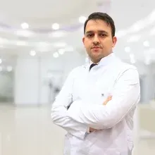 Op. Dr. Yusuf Yunus Korkmaz — Genel Cerrahi, Başakşehir, İstanbul. Portre fotoğrafı.