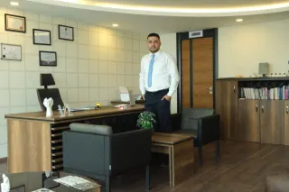 Op. Dr. Vedat Ozan profilinde yer alan galeri fotoğrafı.