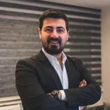 Kl. Psk. Mehmet Cem Yiğit — Psikoloji, İstanbul. Portre fotoğrafı.