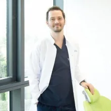 Dr. Dt. Can Şivet — Endodonti, Ümraniye, İstanbul. Portre fotoğrafı.