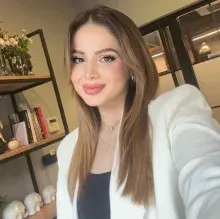 Psk. Hande Reisoğlu — Psikoloji, Adana. Portre fotoğrafı.
