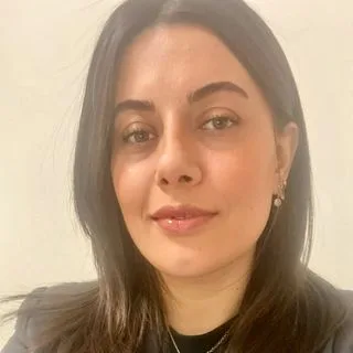 Psk. Emine Çoraklıoğlu — Psikoloji. Portre fotoğrafı.