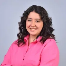 Kl. Psk. Nuriye Özbudak — Psikoloji, Manisa. Portre fotoğrafı.