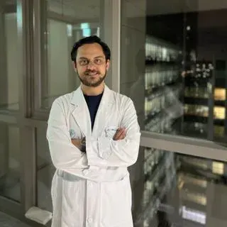 Op. Dr. Burak Alan — Plastik Rekonstrüktif Ve Estetik Cerrahi. Portre fotoğrafı.