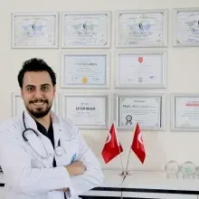 Fzt. Medet Yakut — Fizyoterapi Ve Rehabilitasyon, İstanbul. Portre fotoğrafı.