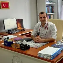 Doç. Dr. Fatih Battal — Çocuk Sağlığı Ve Hastalıkları, Çanakkale. Portre fotoğrafı.