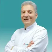 Uzm. Dr. Mehmet Acımış — İç Hastalıkları, Denizli. Portre fotoğrafı.