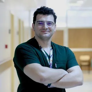 Op. Dr. Ozan Odabaş — Kadın Hastalıkları Ve Doğum, Tekirdağ. Portre fotoğrafı.