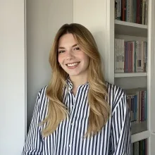 Kl. Psk. Melike Çapıçoğlu — Psikoloji, Bursa. Portre fotoğrafı.