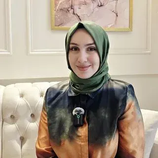 Uzm. Psk. Tuba Akdağ — Adana. Portre fotoğrafı.